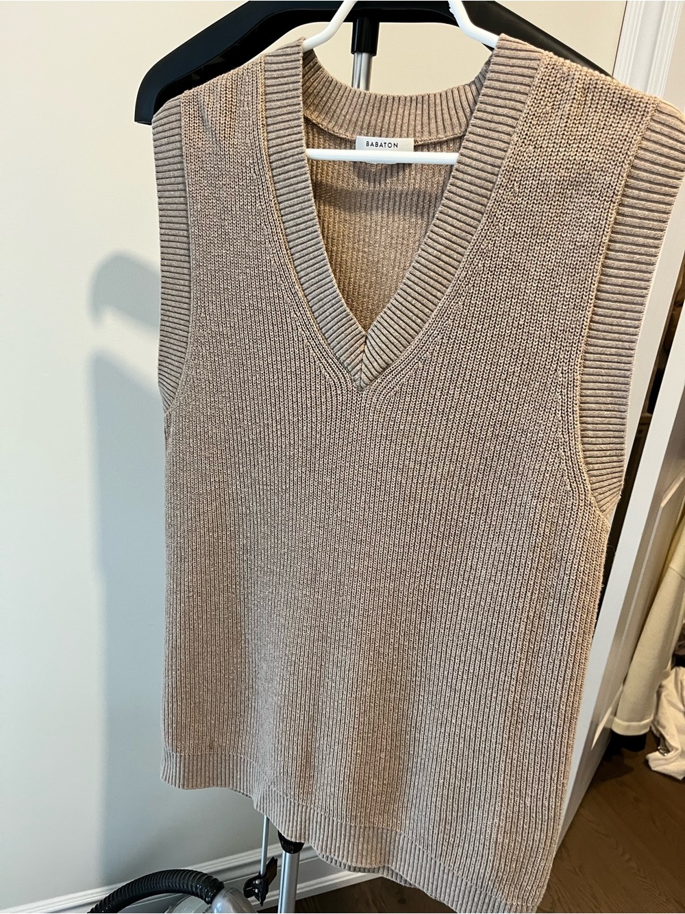 Babaton Taupe Ribbed V-Neck Knit Tank